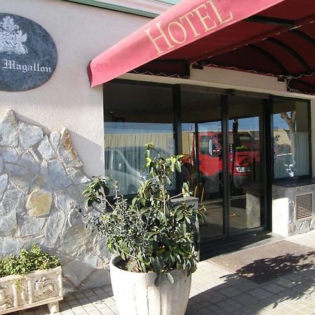 Hotel Magallon كاسبي المظهر الخارجي الصورة